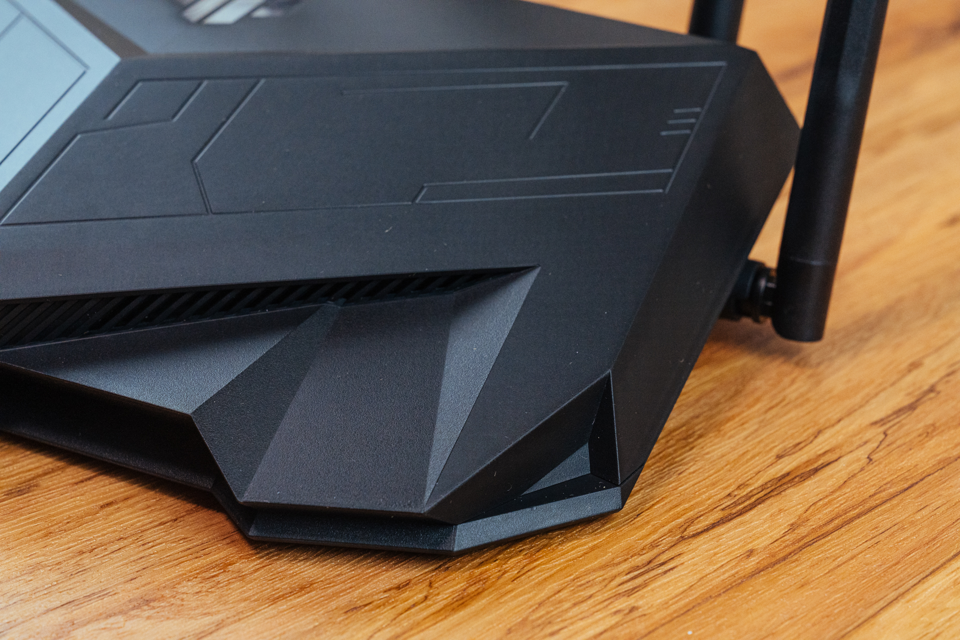 华硕tufax5400路由器评测,华硕tufgamingax5400路由器评测