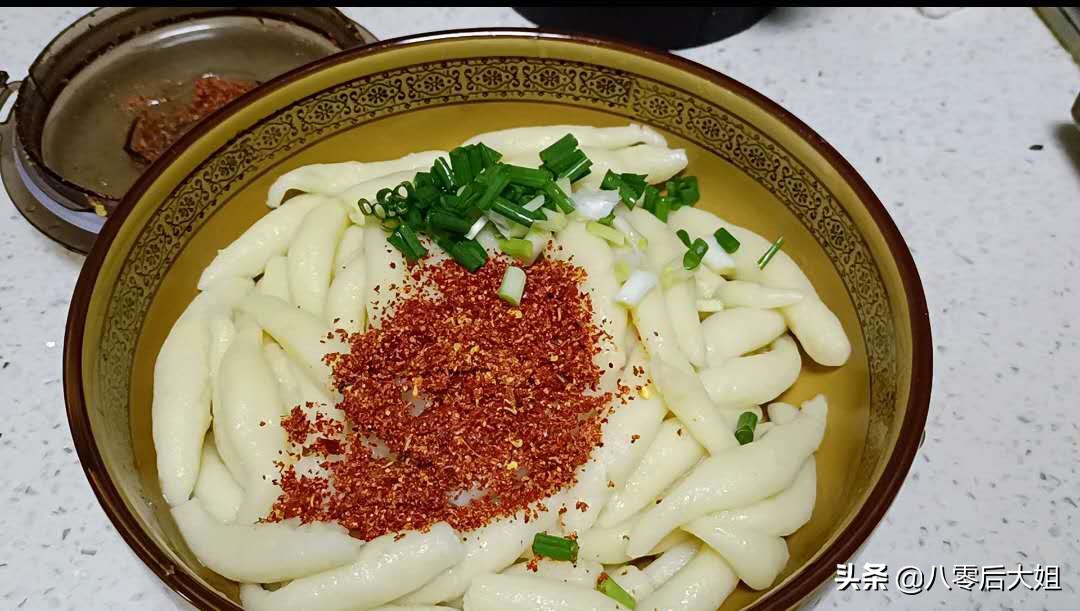 土豆的神仙吃法配米饭不用淀粉,土豆花样吃法不用淀粉