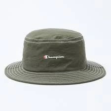 今年秋冬流行的时尚帽子推荐,帽子各大品类搭配