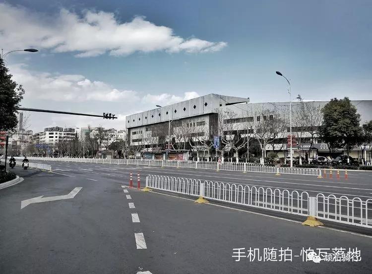 昆明的空城计,昆明空城计