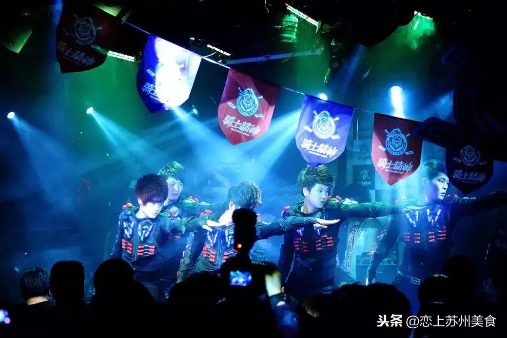 夜·苏州丨竟比书店多10倍！2000多家酒吧，不只有酒还有故事！