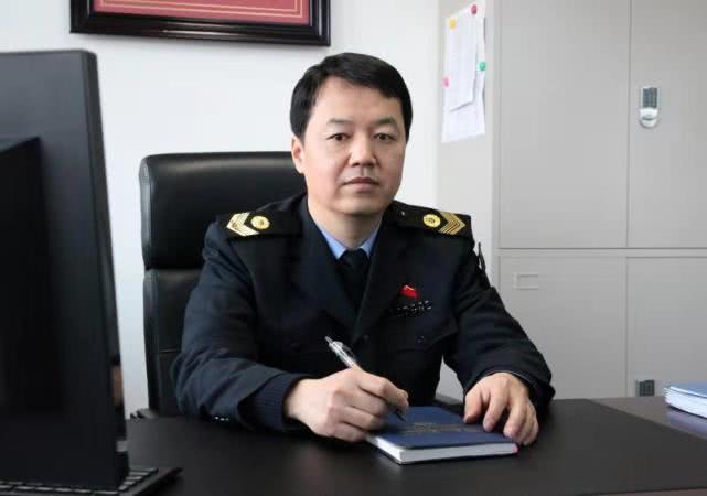 党建引领促发展当好健康守门人,党建引领守护百姓健康