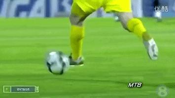 晃倒博阿滕gif恶搞,梅西晃倒博阿滕搞笑p图动画