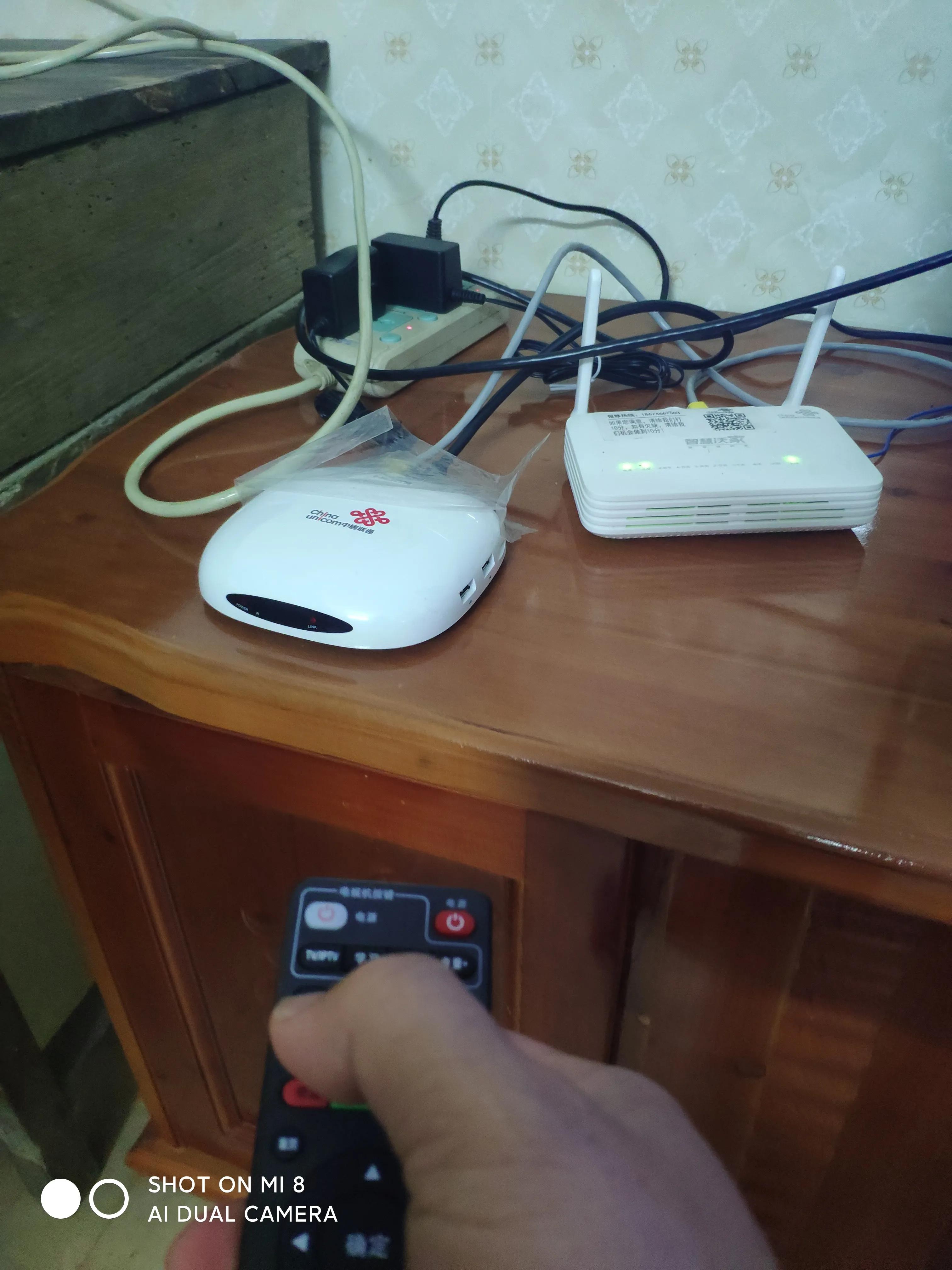 老电视机怎么连接手机看视频,老电视怎么用网线连网看电视