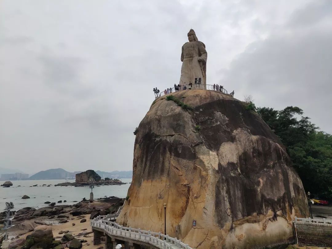 九分钟带您了解鼓浪屿攻略,游玩鼓浪屿攻略路线推荐