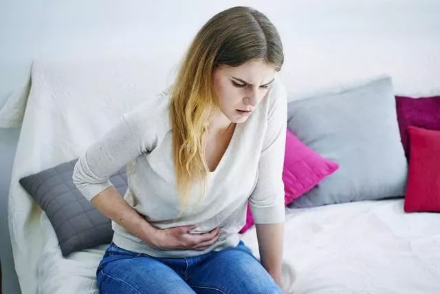 产后觉得夫妻没有感情,产后夫妻关系不好怎么回事