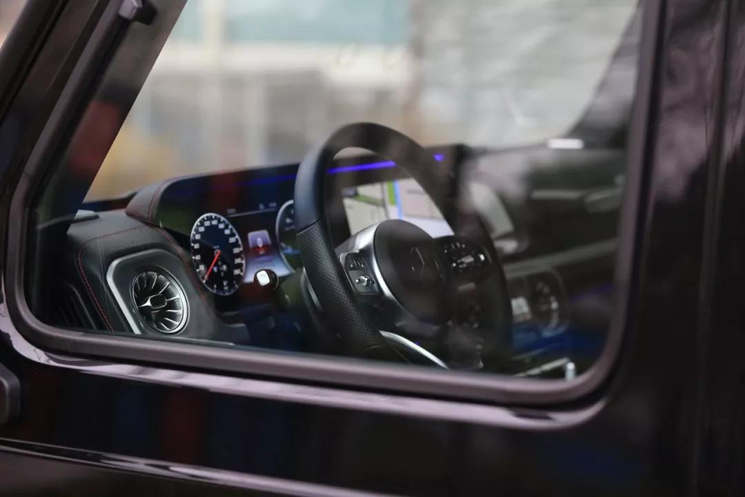 奔驰g500自驾感受,奔驰g500应该怎么开