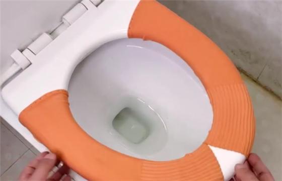 旧毛衣怎么改马桶垫,旧毛衣改造马桶垫方法