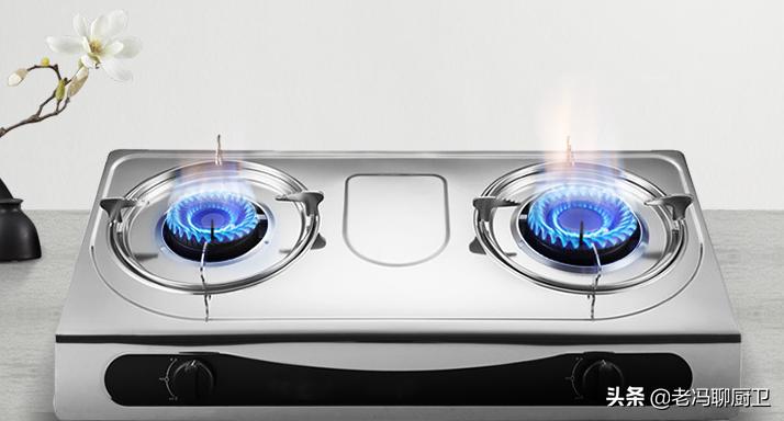 燃气灶打着火松手就灭解决小诀窍,燃气灶一直按着才可以用