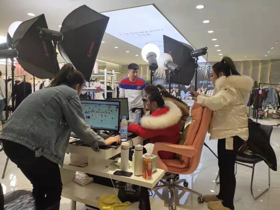 带货女王4小时成交额能达2亿,销售额8000万