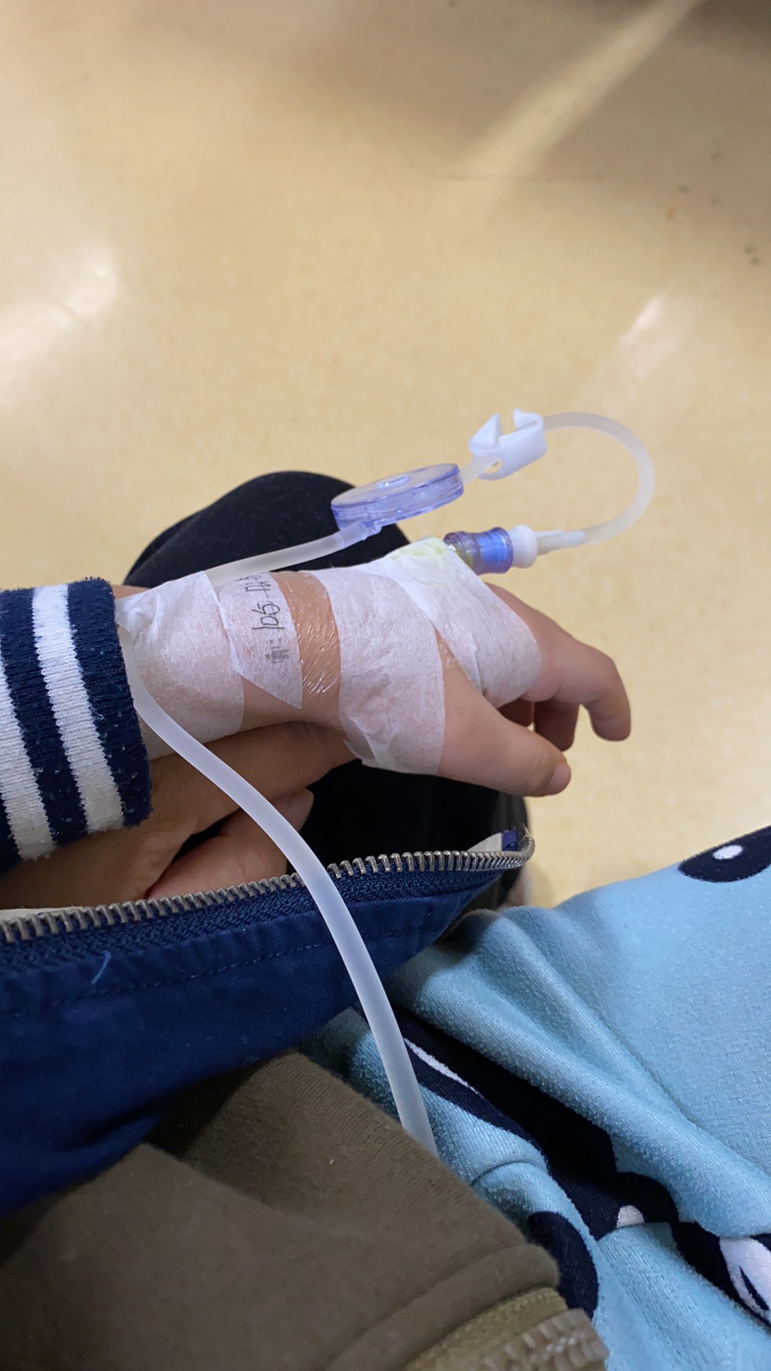 反复发烧咳嗽是不是流感,反复感冒咳嗽是不是阳了