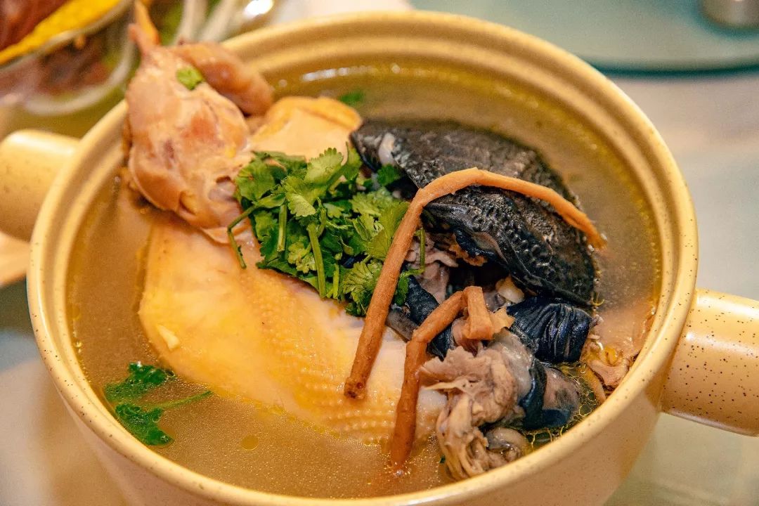 要结婚的酒席,结婚没办酒席要办满月