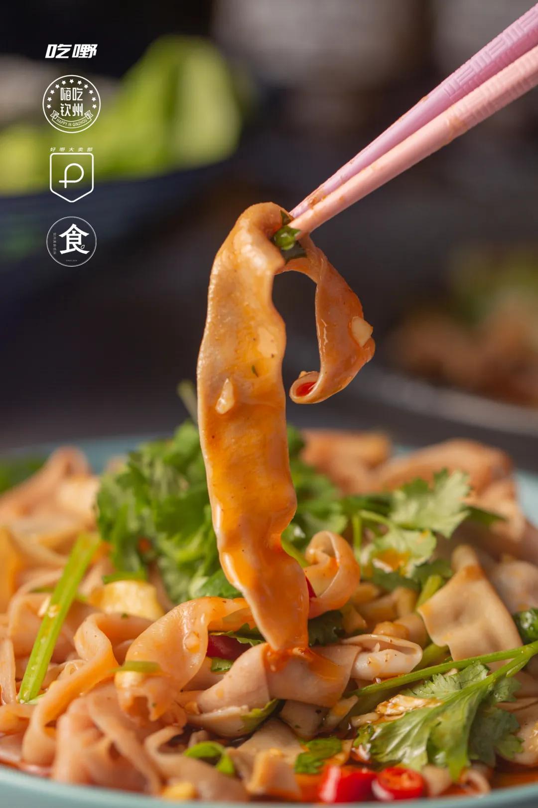 8年烧烤神店，解锁吃烧烤“新境界”