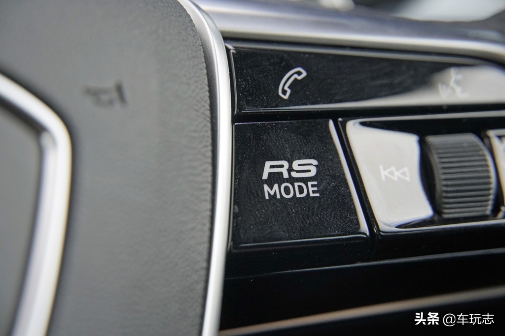 2021款奥迪rs6驾驶体验,22款奥迪rs6旅行版