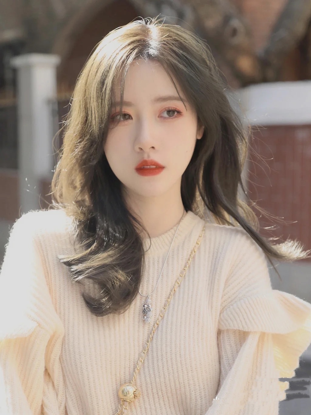 烫发后怎么打理显得发质好,烫发后日常如何打理发型