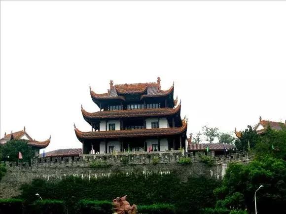 中国的十大古楼,中国旅游十大名楼