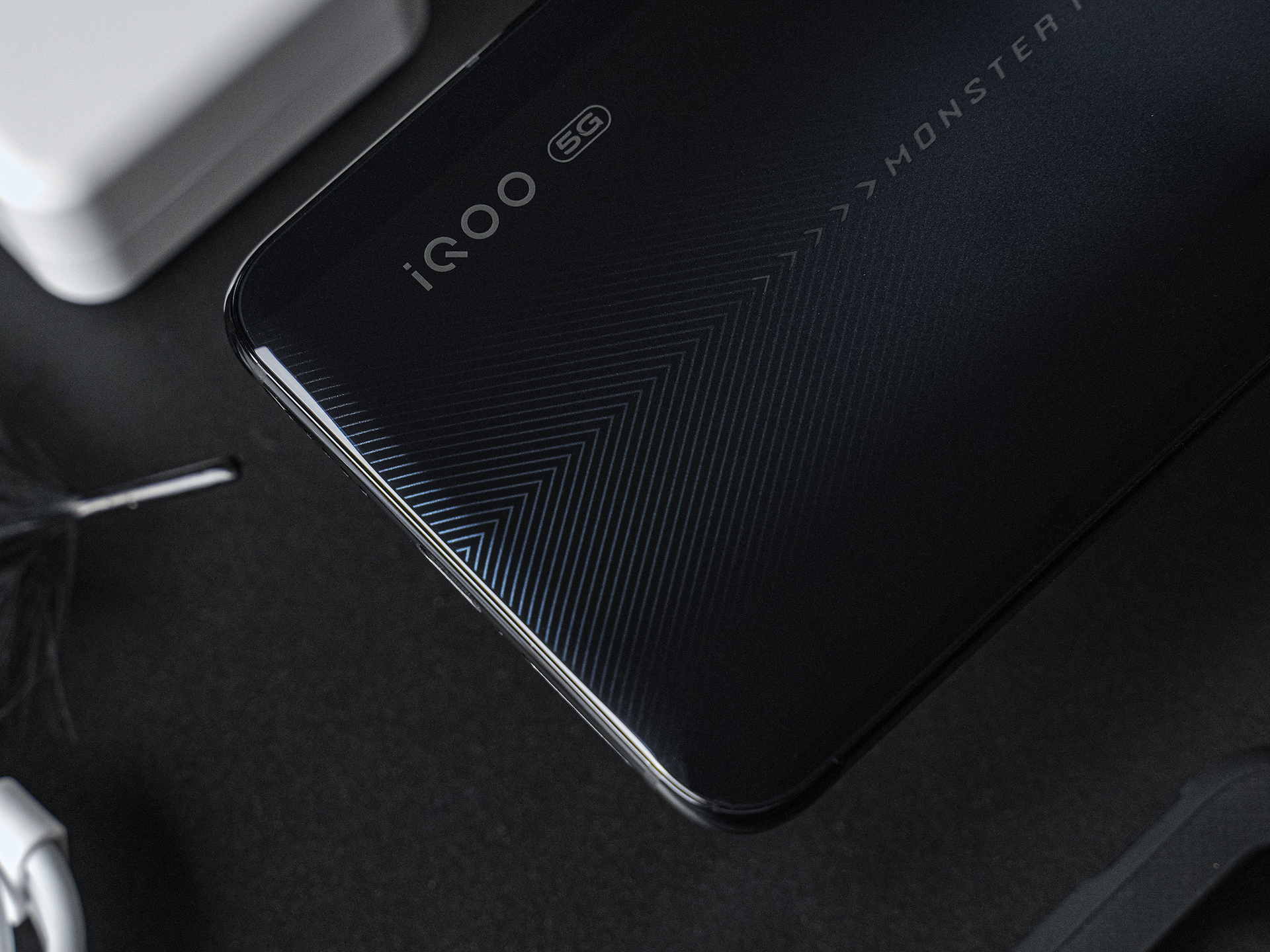 5g手机5g套餐多少钱一个月,5g套餐价格表要用5g手机吗