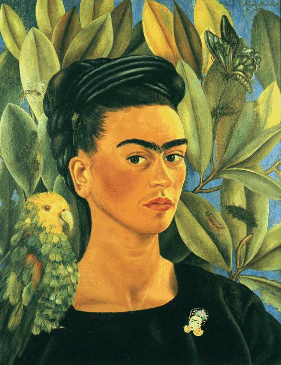 英国女王戴胸针,英国女王佩戴的胸针