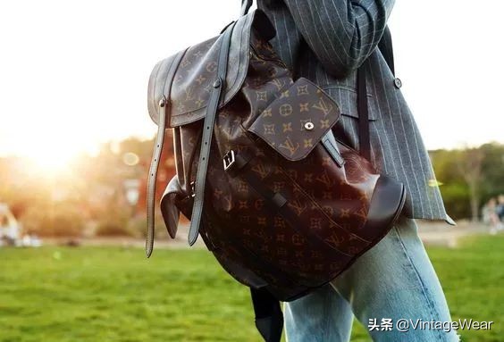 男士包袋什么好看,好看的男挎包奢侈品