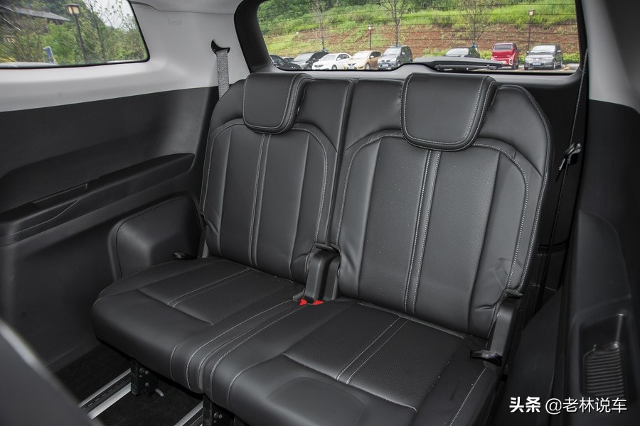 五菱凯捷第三排座椅坏了,五菱凯捷座椅硬