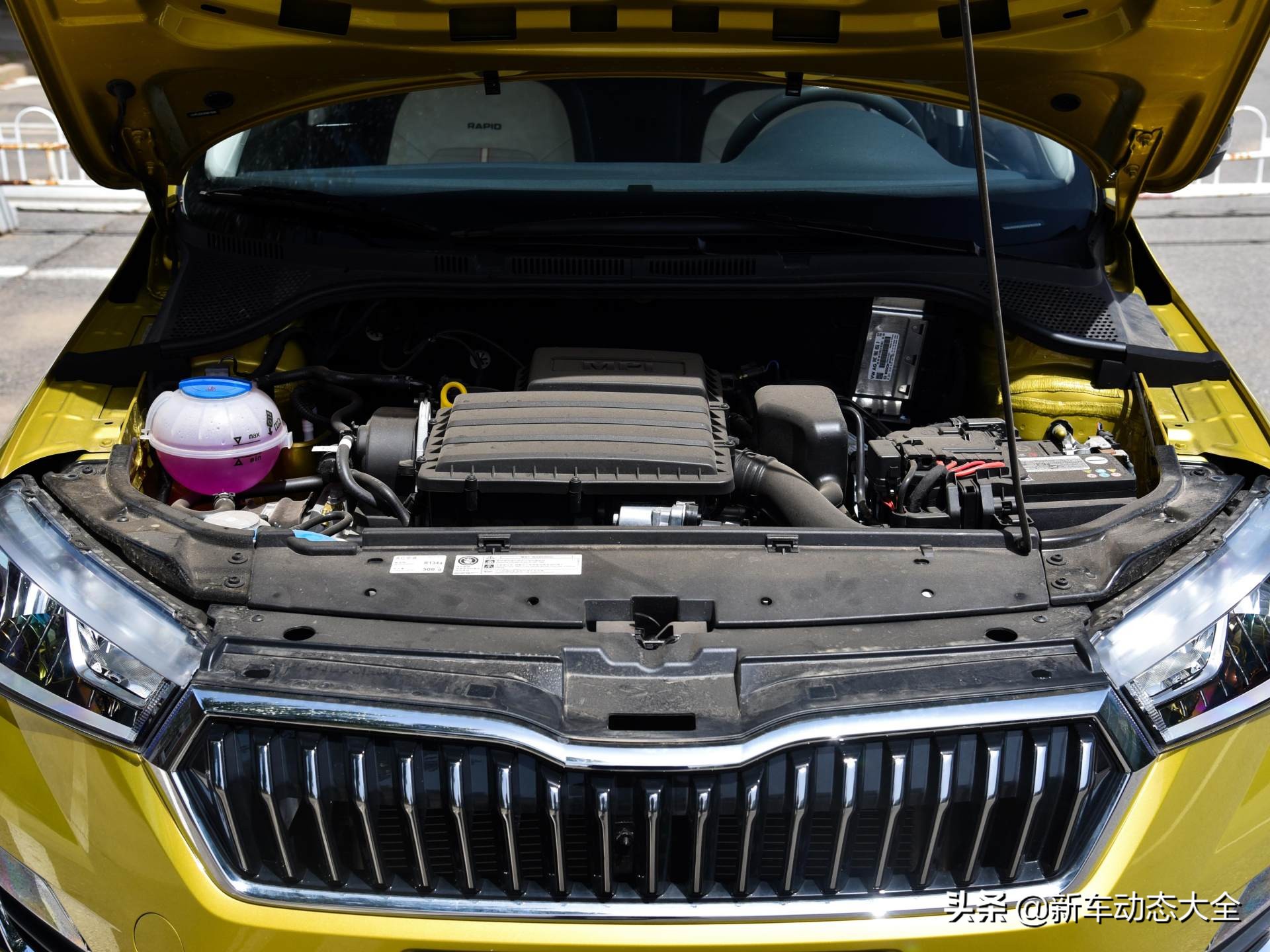 5.6l油耗,8万落地合资车斯柯达昕动