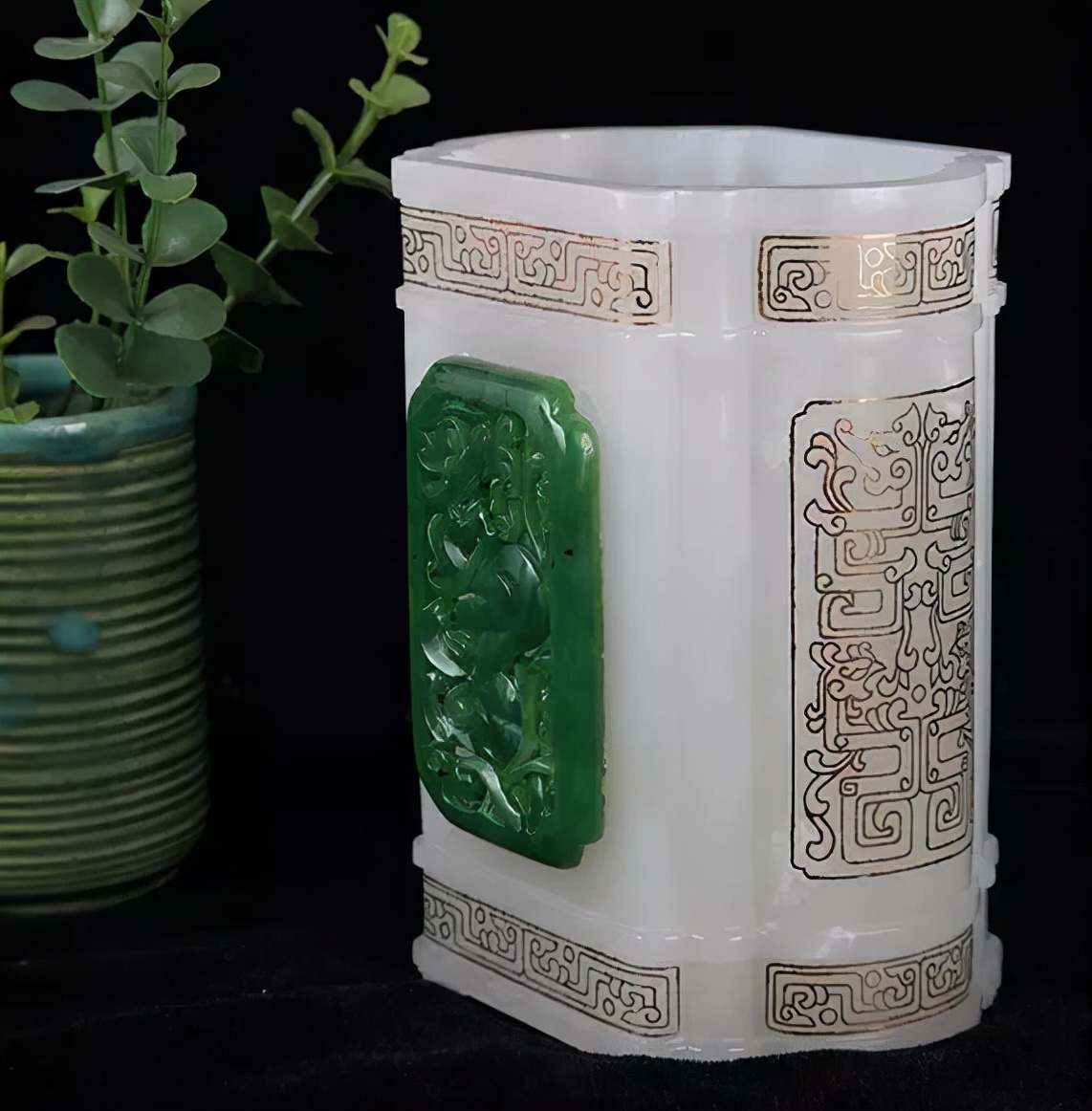 为什么说黄金有价玉无价呢,为什么说黄金是最有价值的