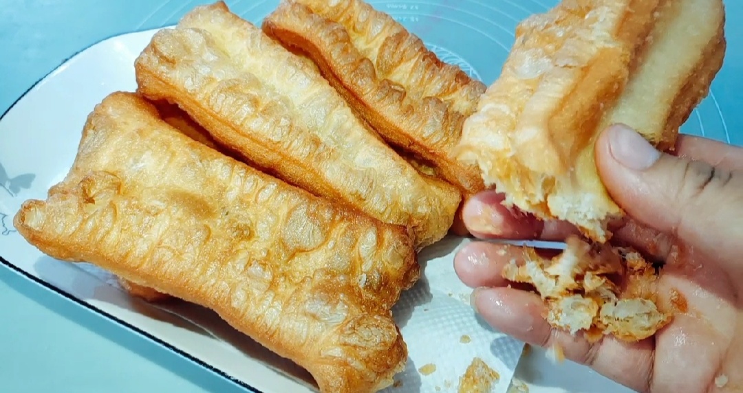 怎么做出松软酥脆的油条,教你学做酥脆油条