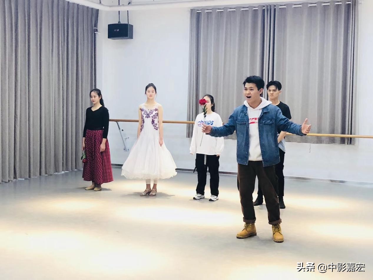 美声唱法的口型和技巧,美声唱法练声技巧