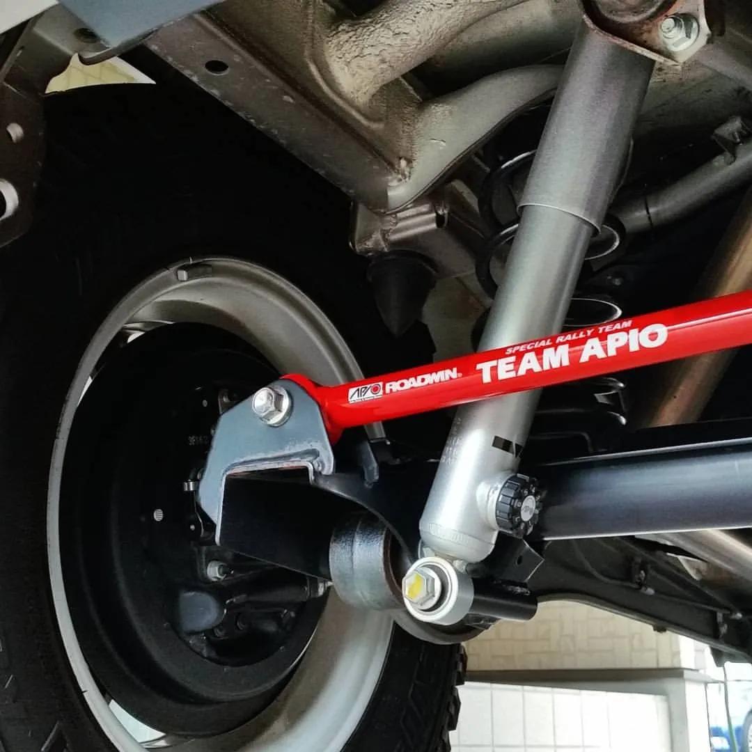 日本玩摩托车人手一辆,日本养一台普通家用车多少钱