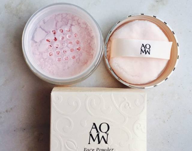 定妆粉粉饼定妆喷雾哪个效果好,colorkey珂拉琪hellokitty粉饼测评