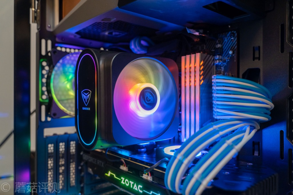 设计出色颜值高、超频三（PCCOOLER）东海逐鹿GI-D66A散热器评测