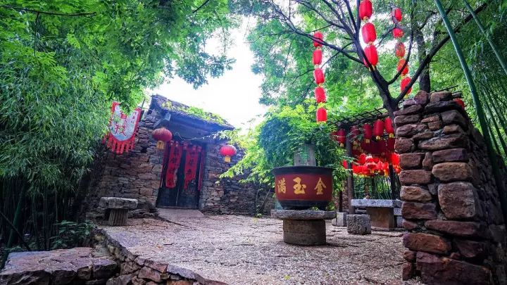 这座透露着古韵之美的城市,这座城市里藏着很多好玩的秘密