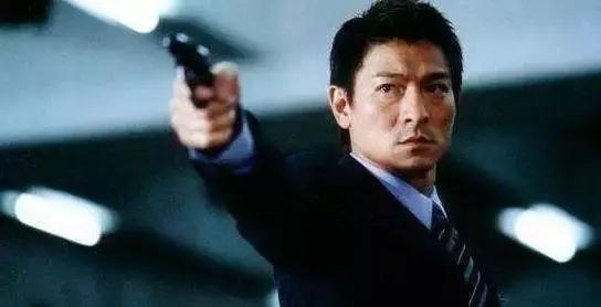 一首17岁歌曲,十七岁歌曲香港