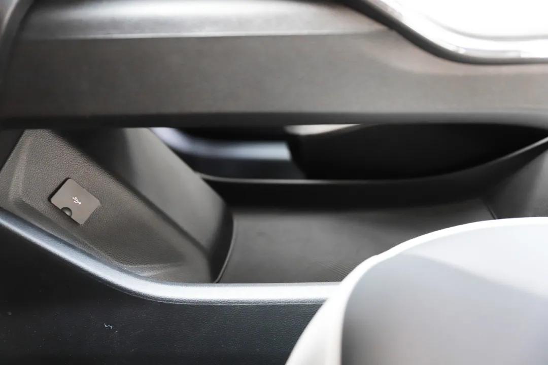 哈弗h63代2.0t最低配多少钱,哈弗h6三代2.0t与长安cs75plus2.0