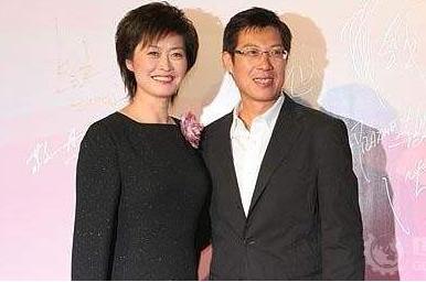 央视主持人敬一丹结过几次婚,敬一丹26岁嫁亿万富翁现如今怎样