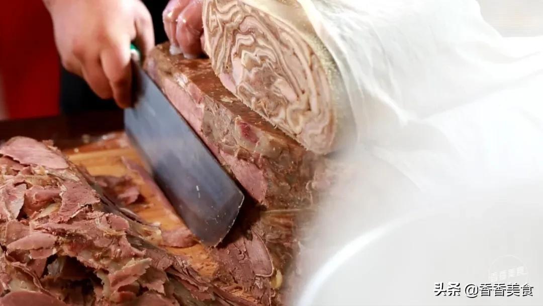 被食客吃出口号的一家老店，诱人的秘密竟然是两掺？