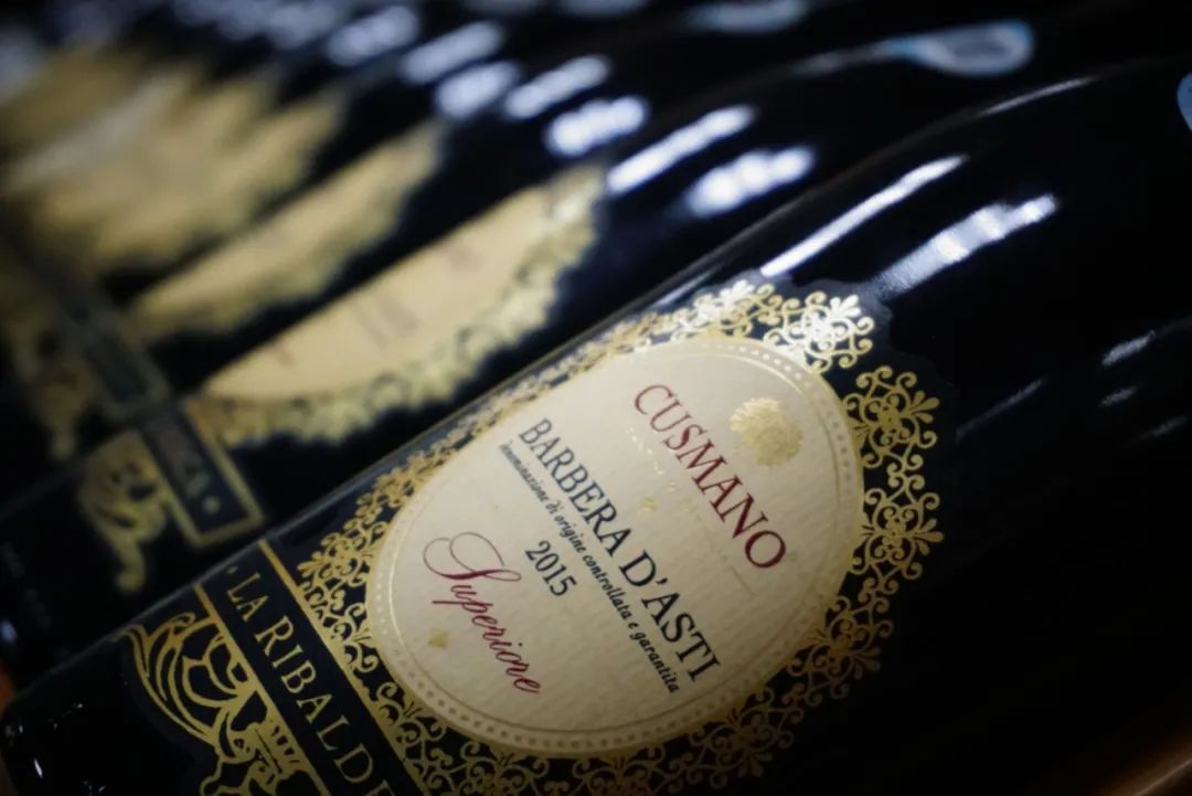 卡慕干红葡萄酒黑金礼盒,卡慕庄园