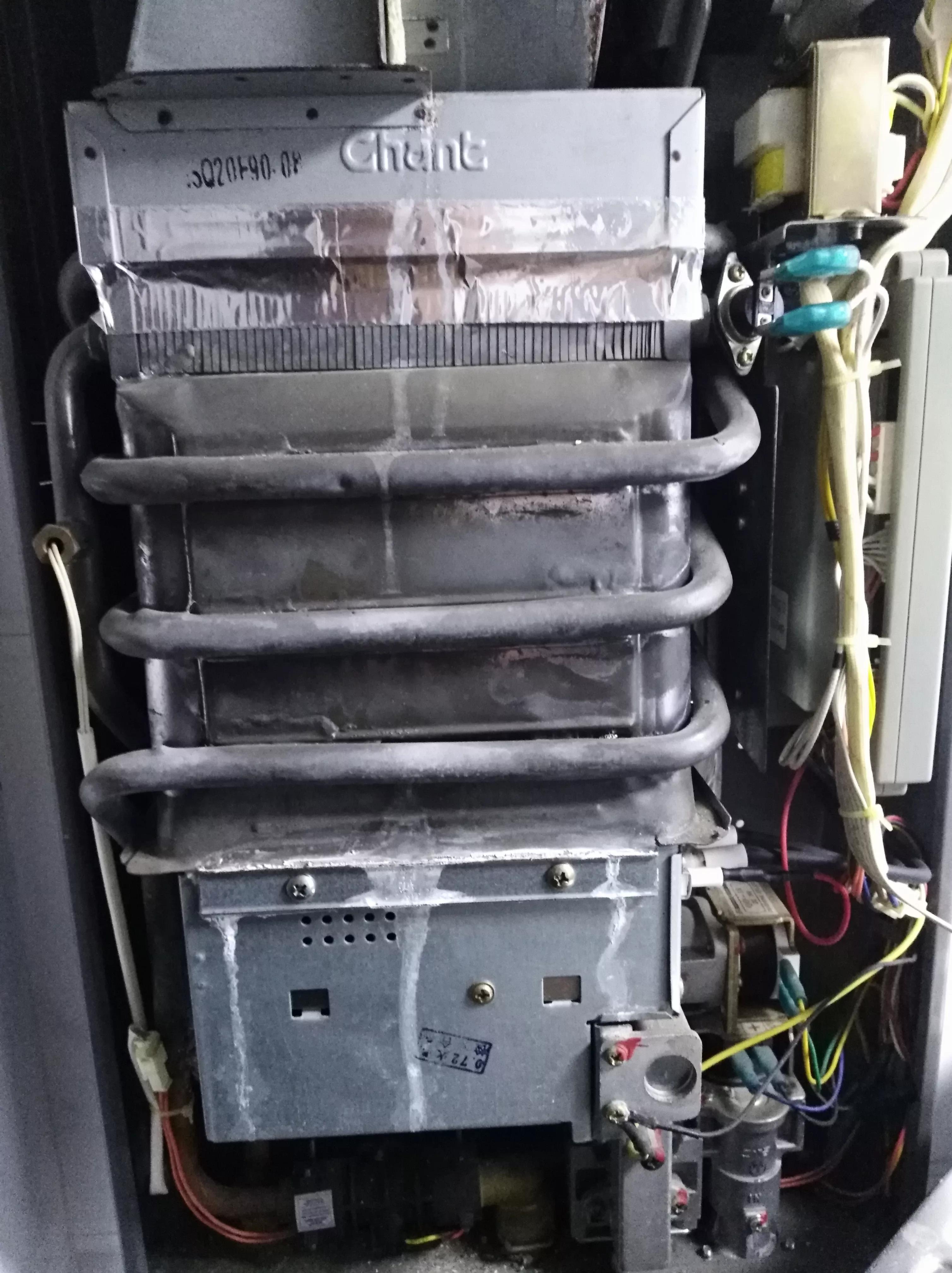 更换热水器温控器多少钱,热水器的温控器怎么安装