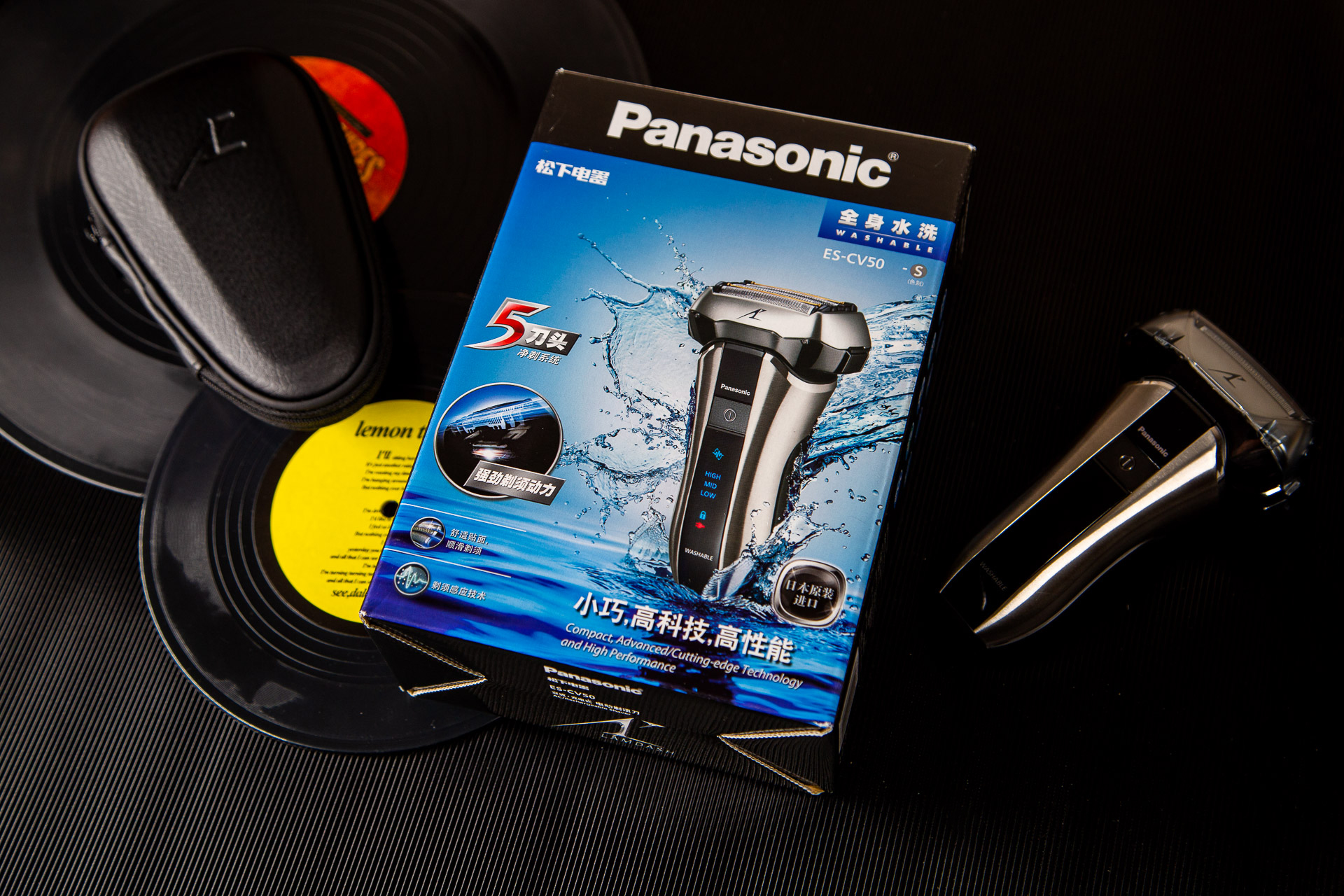 松下往复式剃须刀评测,30岁以上适合的剃须刀电动