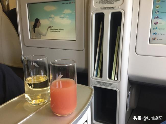 海外华人2019故乡行:去看看水漫金山的镇江金山江天禅寺,这个才是真正的金山寺,它今年真的没有被淹