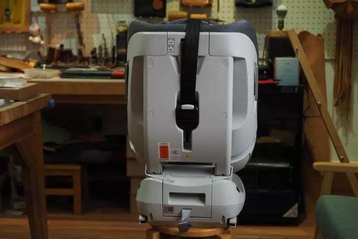 婴儿多大可以使用半躺安全座椅,安全座椅0-12岁可坐可躺测评