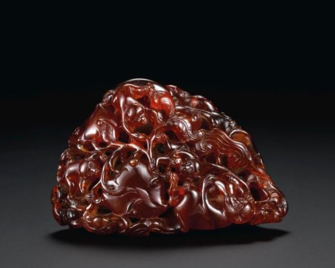 清代琥珀拍卖价格,世界上拍卖价格最高的琥珀