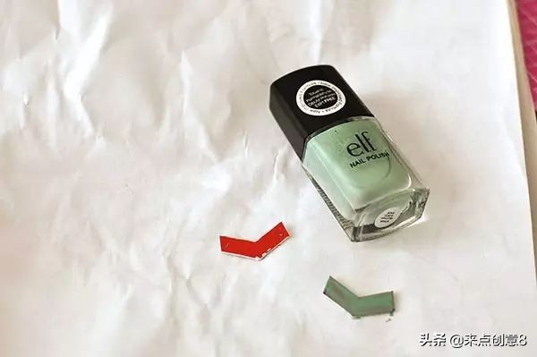 用废弃银行卡、会员卡制作时尚的耳环做法教程