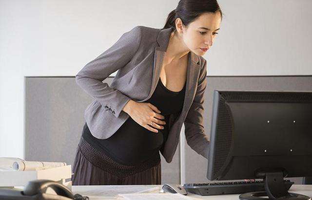 临产什么征兆需要去医院,二胎临产有哪些信号