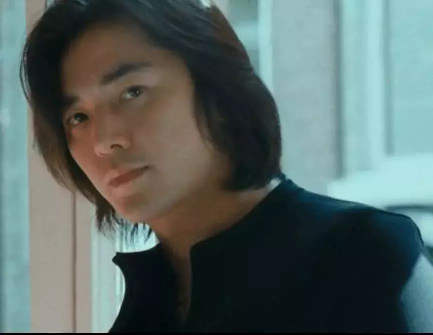 十七岁歌曲香港,一首17岁歌曲