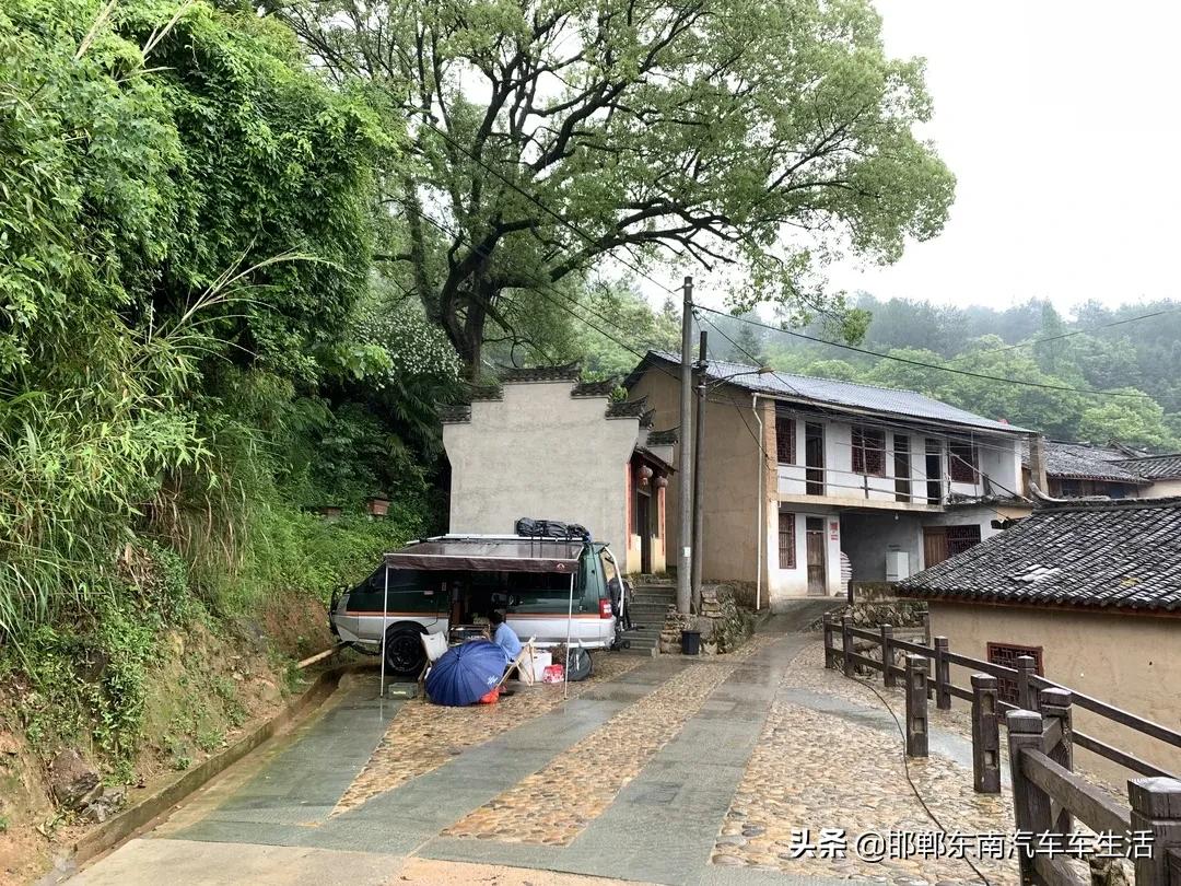 得利卡改房车自驾游,得利卡改装房车效果图