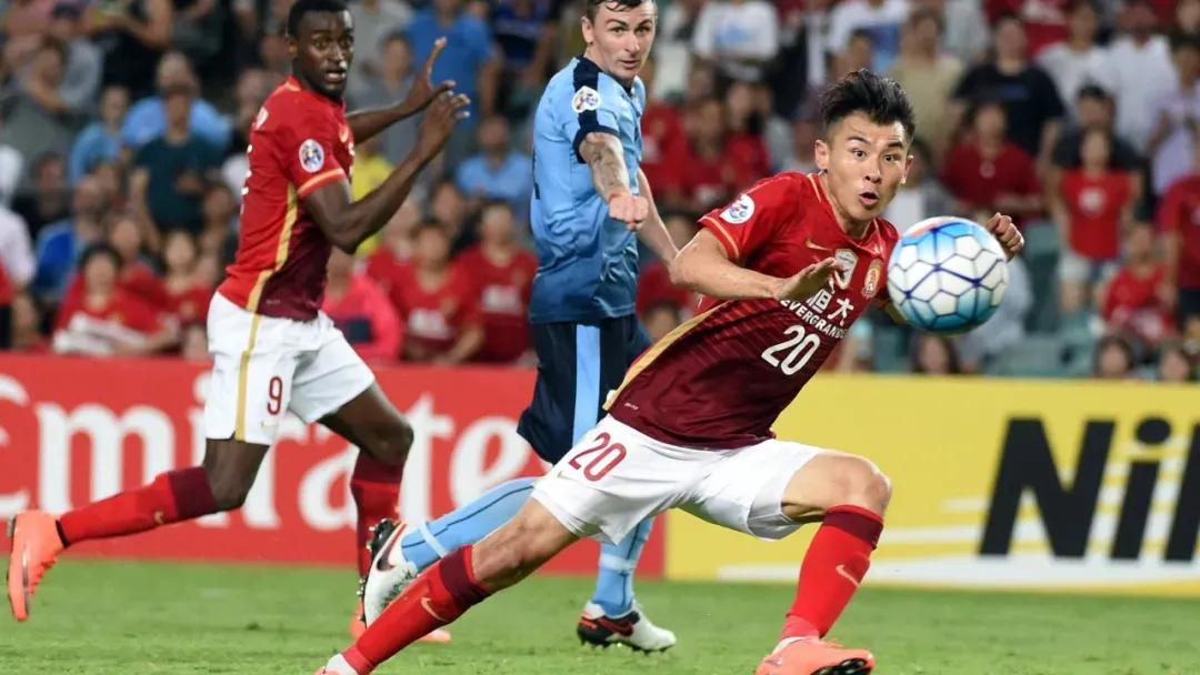 本该严肃的场合经常忍不住笑,本来是严肃的事情结果变成了笑料