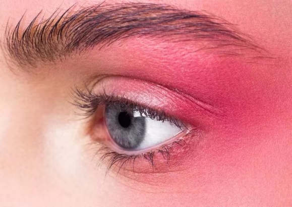 怎样不化妆也能变成v脸,化妆的方法能让女人变漂亮