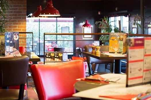 法国红酒加盟品牌大全,投资哪些品牌能赚大钱