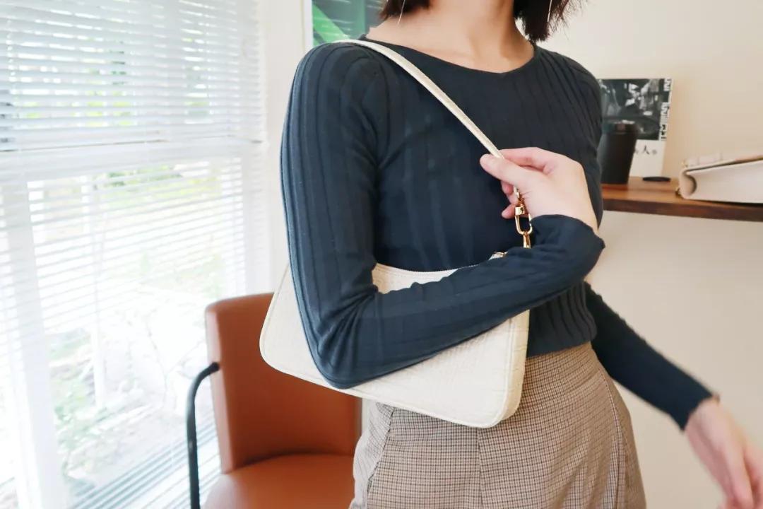 好穿的小个子玛丽珍鞋子店铺推荐,玛丽珍鞋适合什么包